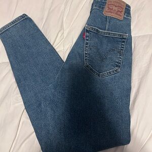 Levi's Hollywood High Waist Taper Skinny Jeans